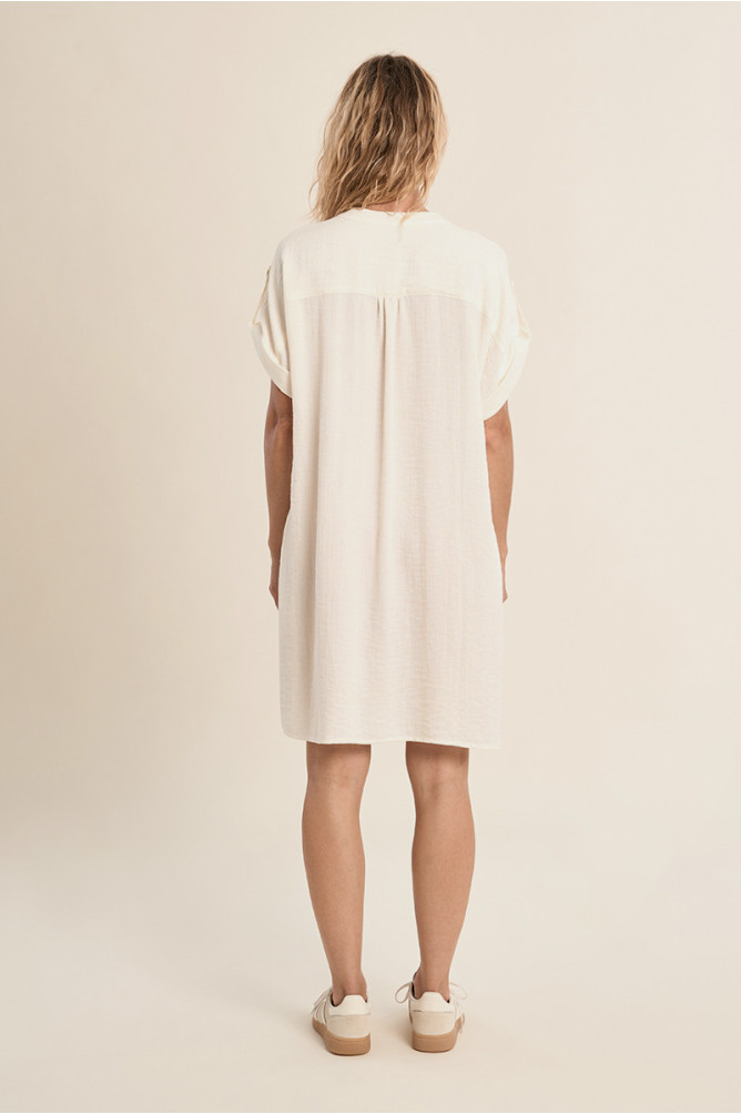 Short dress, shirt