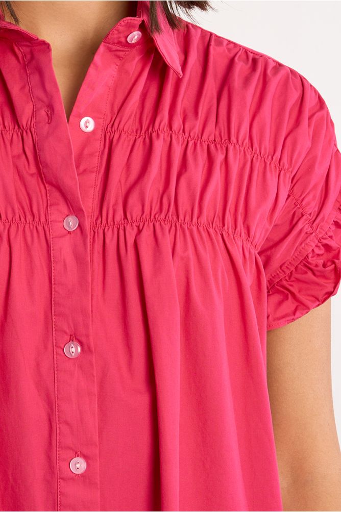 Robe chemise en coton, smockée
