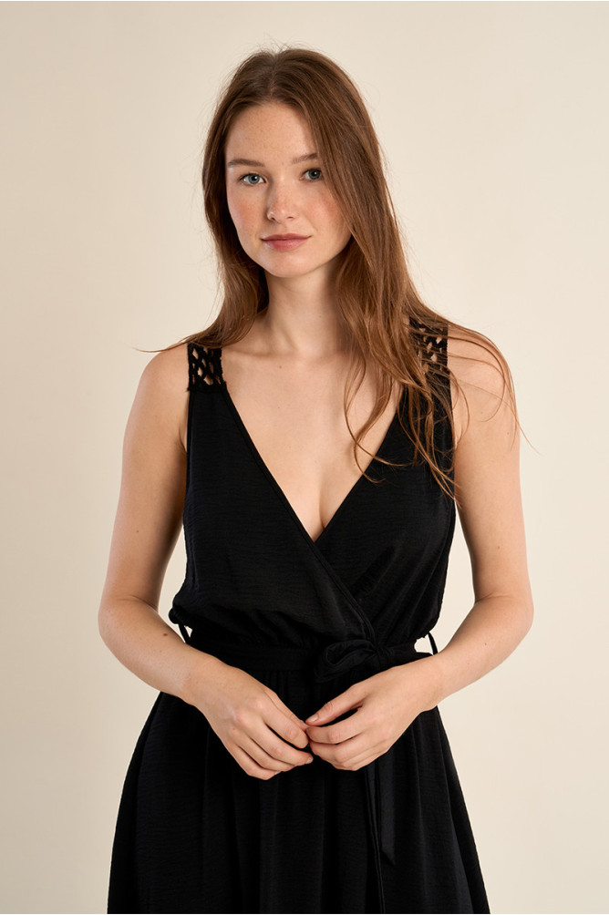 Maxi dress with openwork back