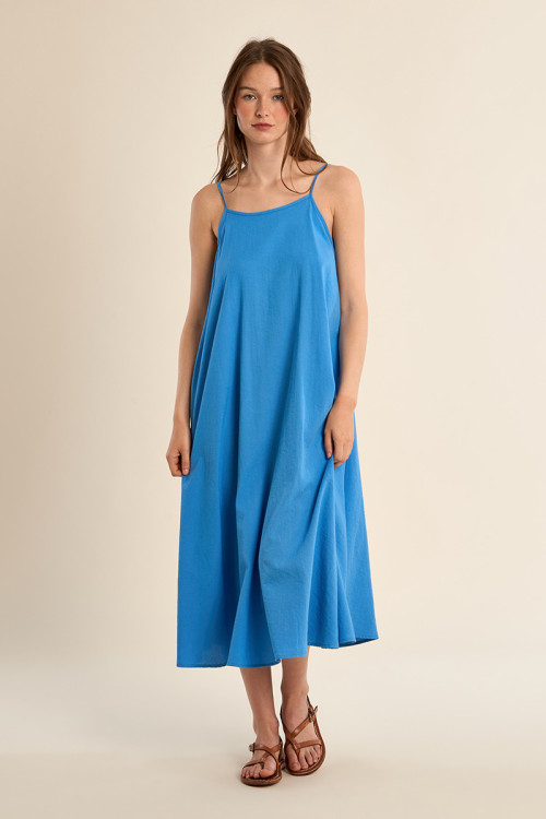 Long dress, open back