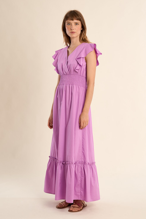 Long dress in volume