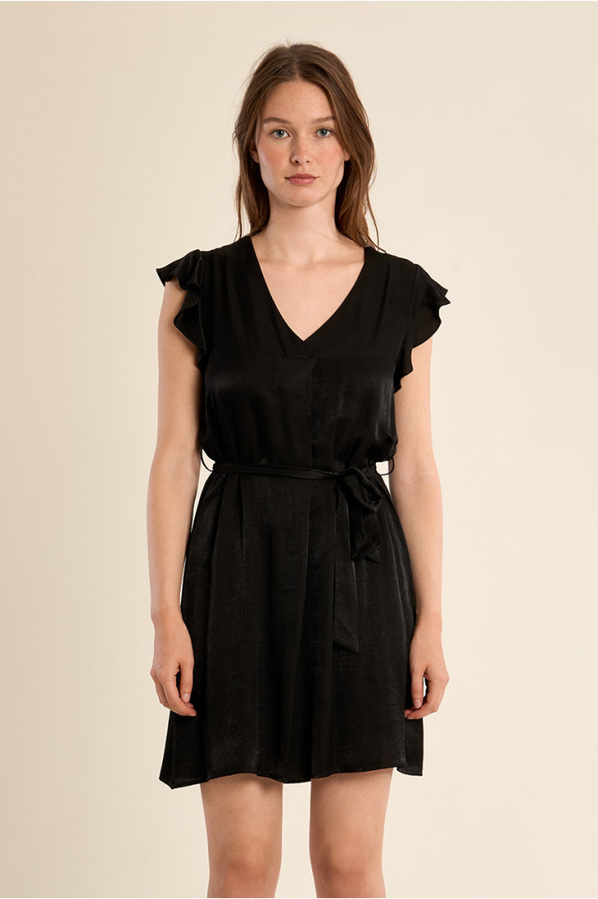 Vestido de manga corta mariposa, con lazada.
