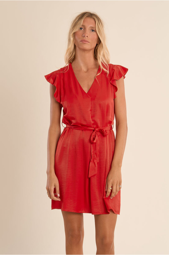 Robe courte et nouable à la taille