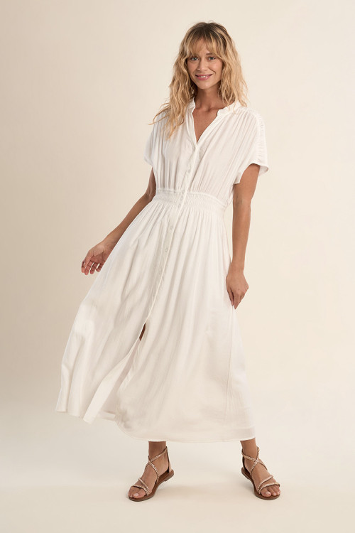 Robe longue, chemise
