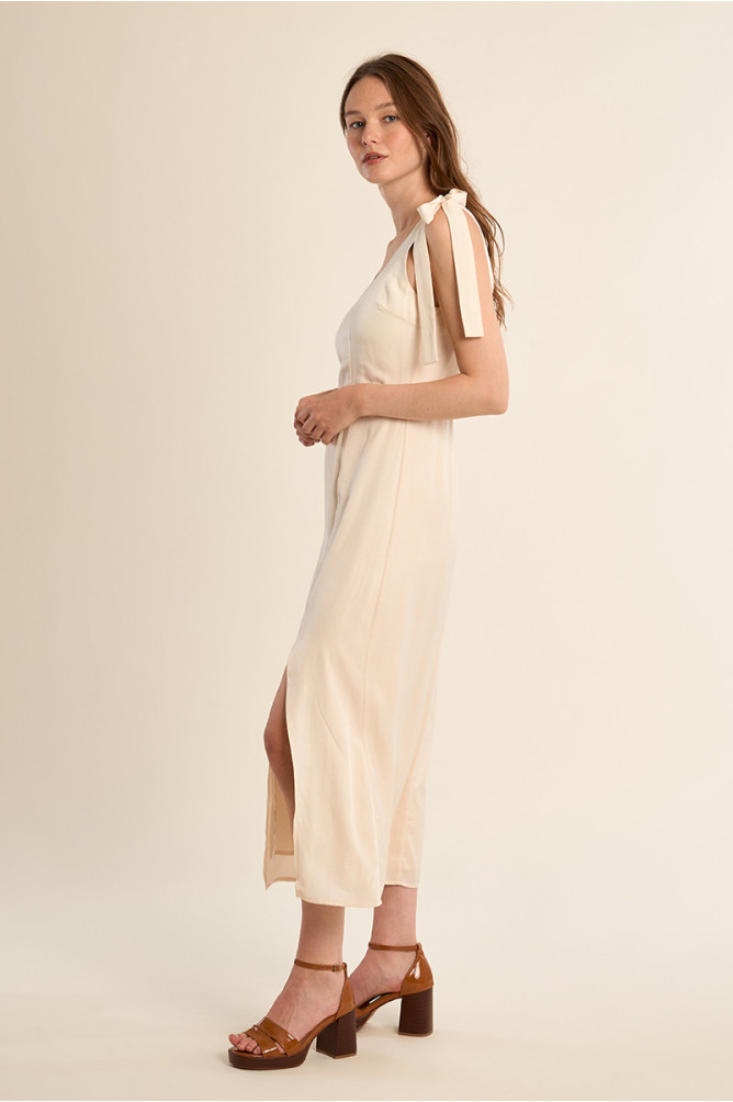 Robe longue à nouer, effet satiné