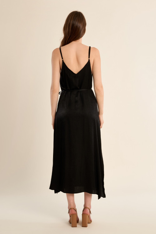Long dress with thin straps