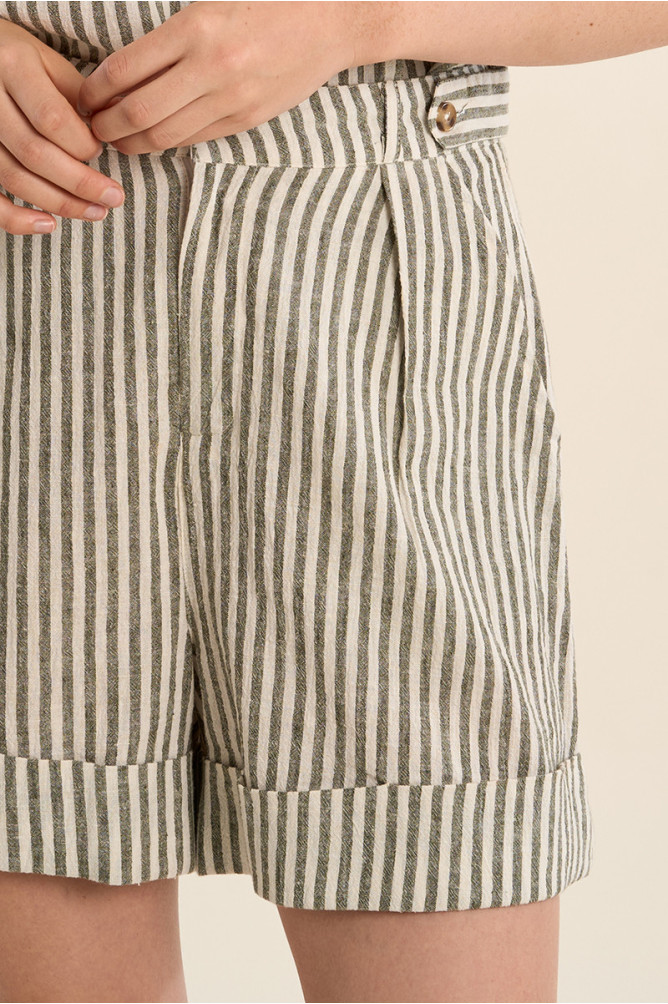Cotton shorts, striped