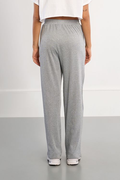 Pantalón de mujer largo, de chandal.