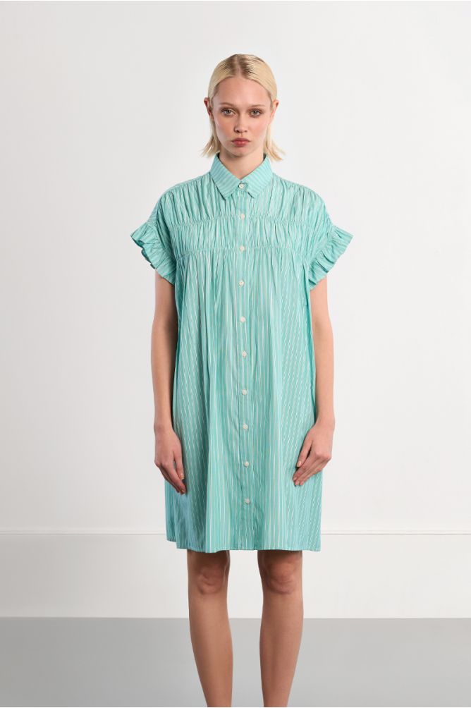 Robe chemise en coton, smockée