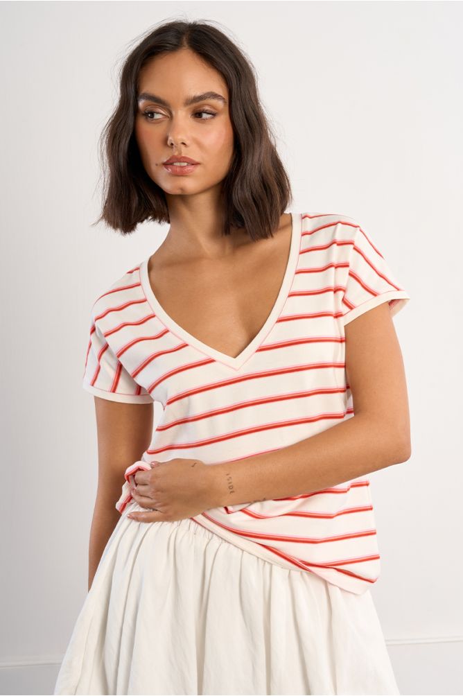Camiseta de mujer de manga corta, estampado rayas.