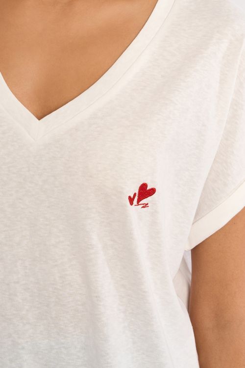 Camiseta de mujer de manga corta, estampado corazón.