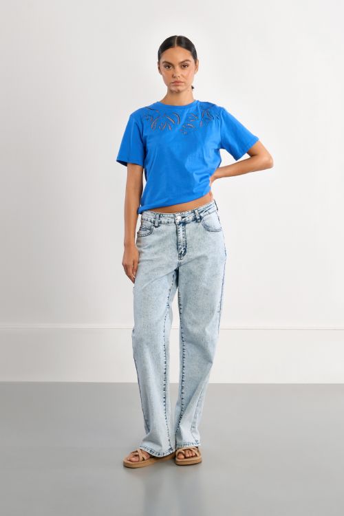 Casual openwork embroidery T-shirt