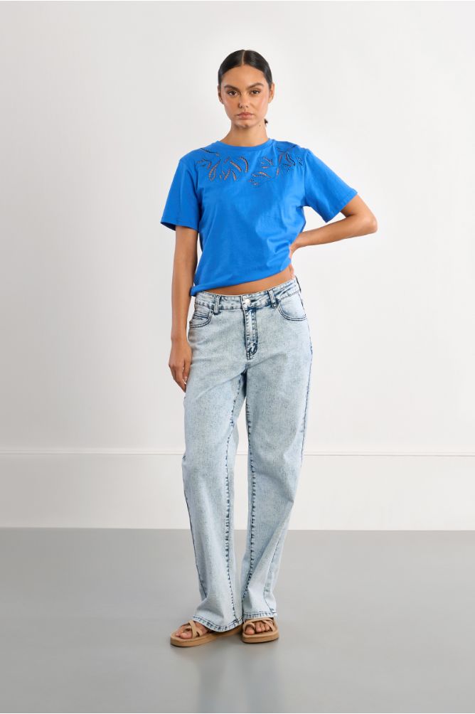 Casual openwork embroidery T-shirt