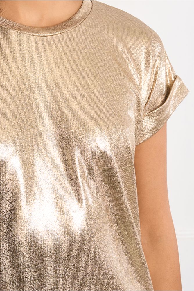 T-shirt doré, effet métallisé