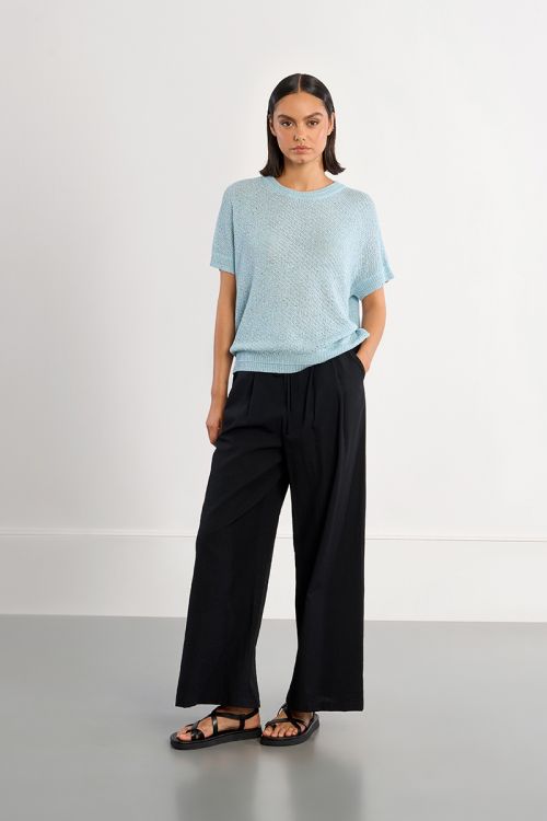 Short-sleeved knit