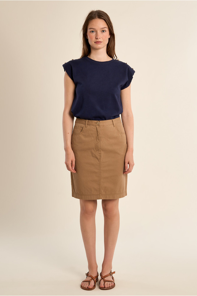 Short denim skirt