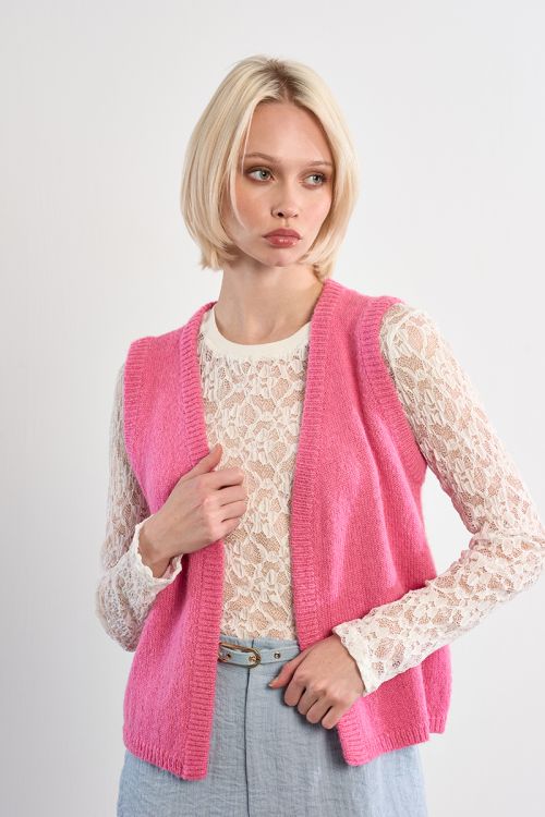 Sleeveless bolero