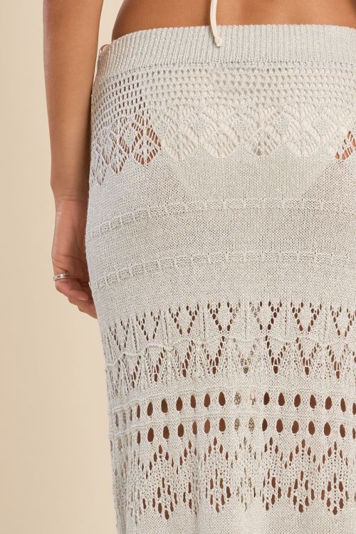 Longue jupe de plage en crochet