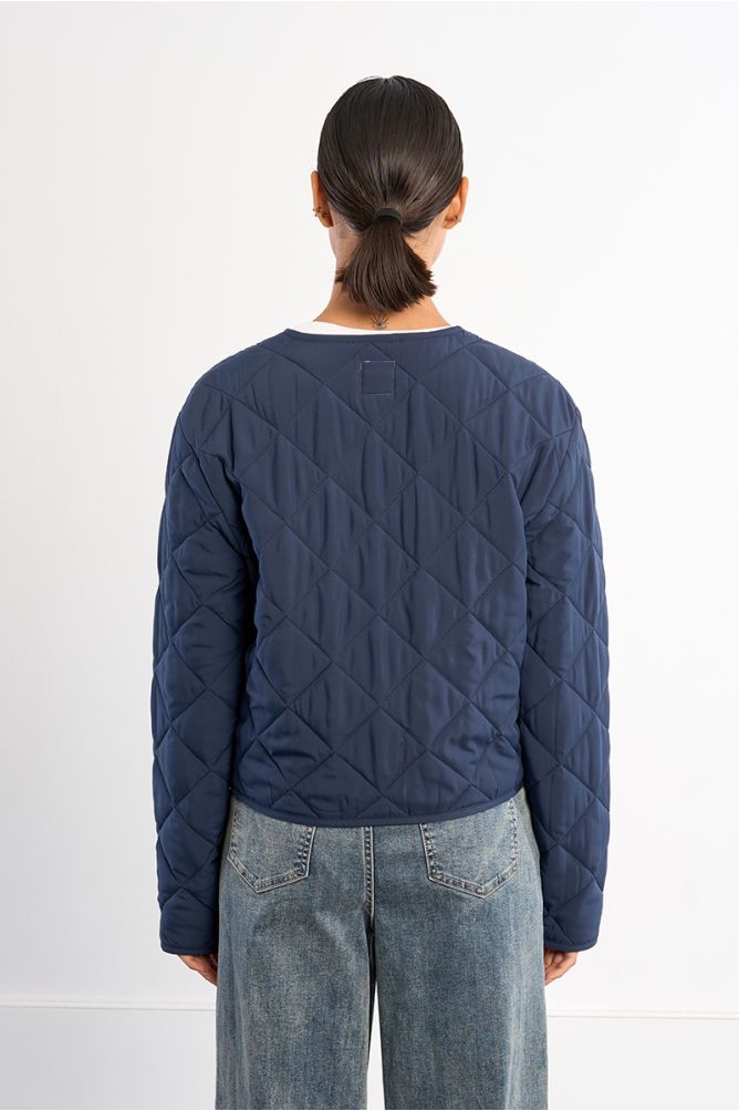 Chaqueta de mujer de manga larga, acolchada.