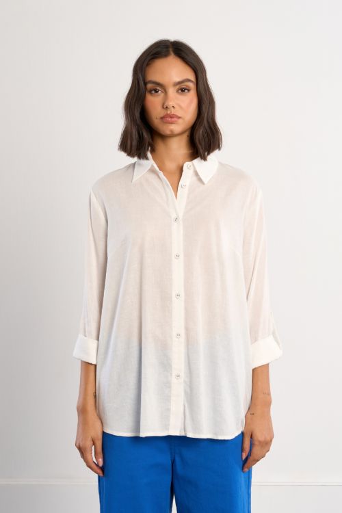 Camisa de mujer manga 3/4, ajustable.