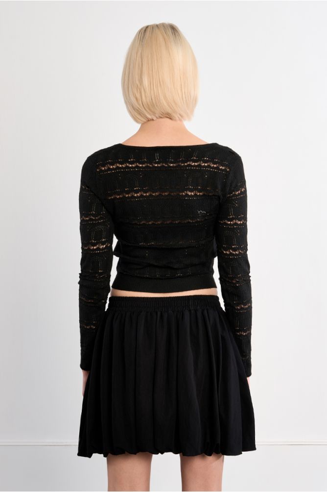 Jersey de mujer de manga larga, en punto calado.