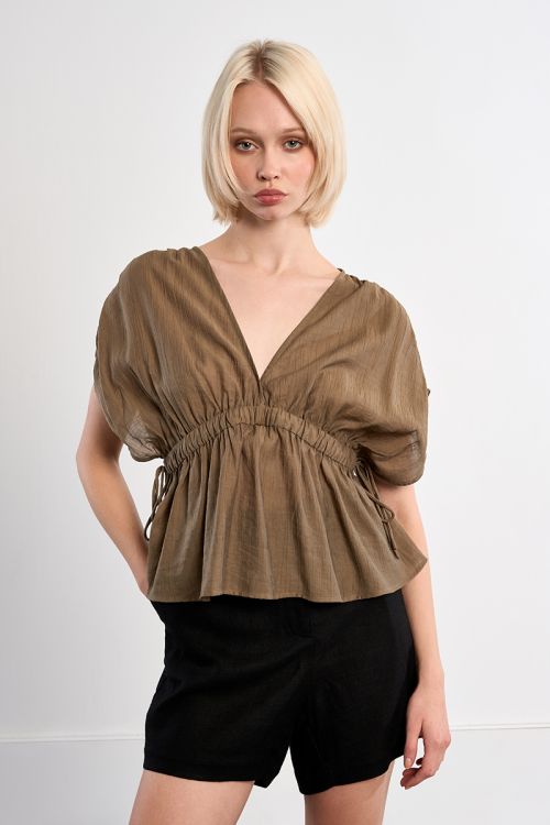 Flowing top with drawstrings