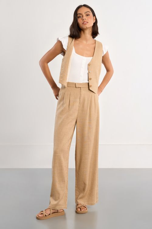 Pantalón de mujer largo, detalle pliegues.