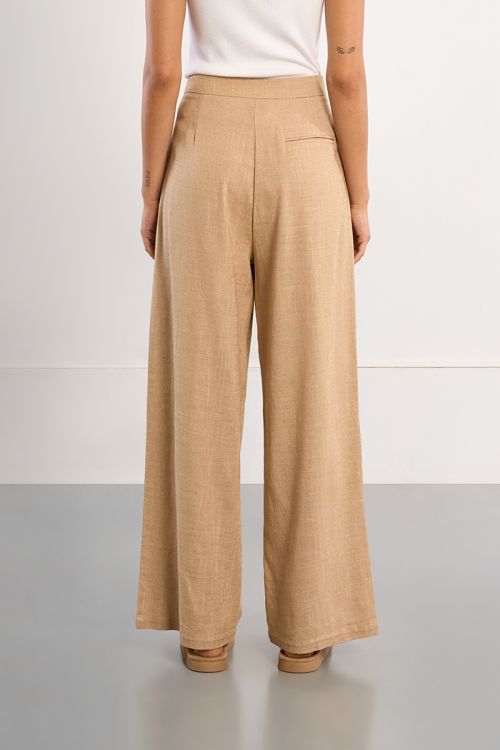 Wide linen trousers