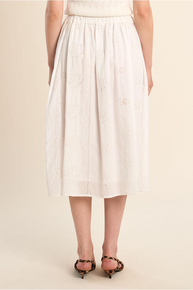 Jupe mi-longue en coton, broderies ajourées