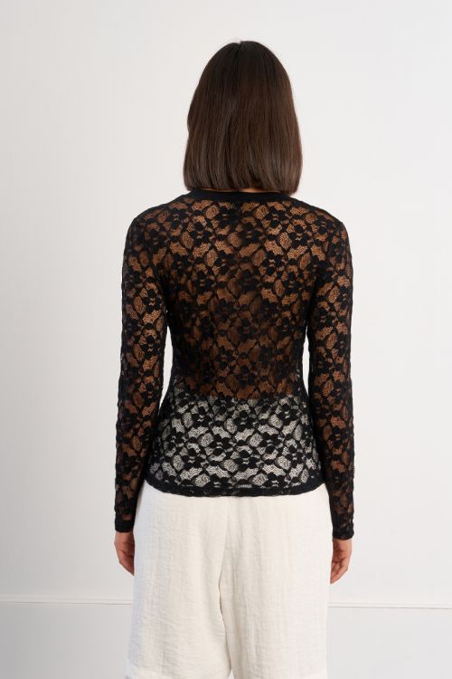 Sous-pull en dentelle