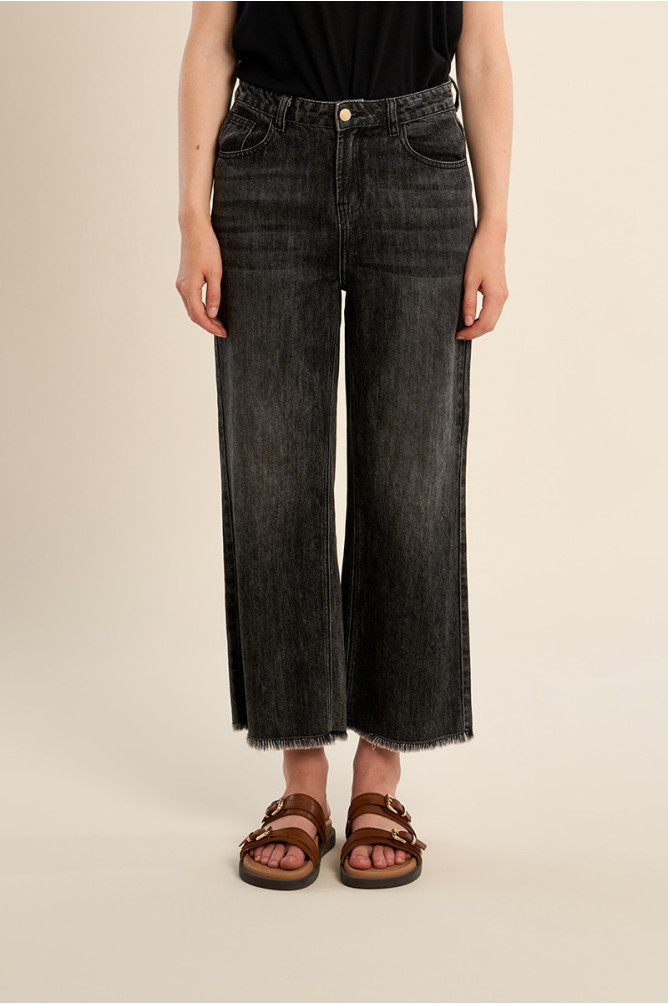 Wide jeans
