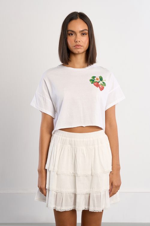 Camiseta de mujer de manga corta, con estampado frontal.