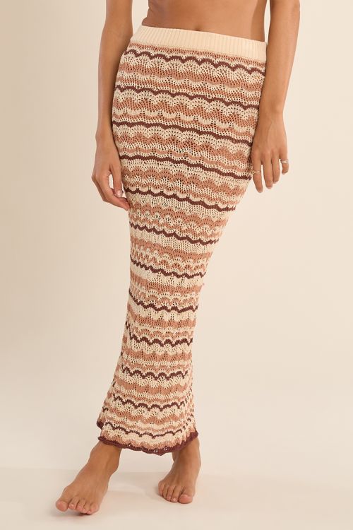 Longue jupe en crochet, marinière