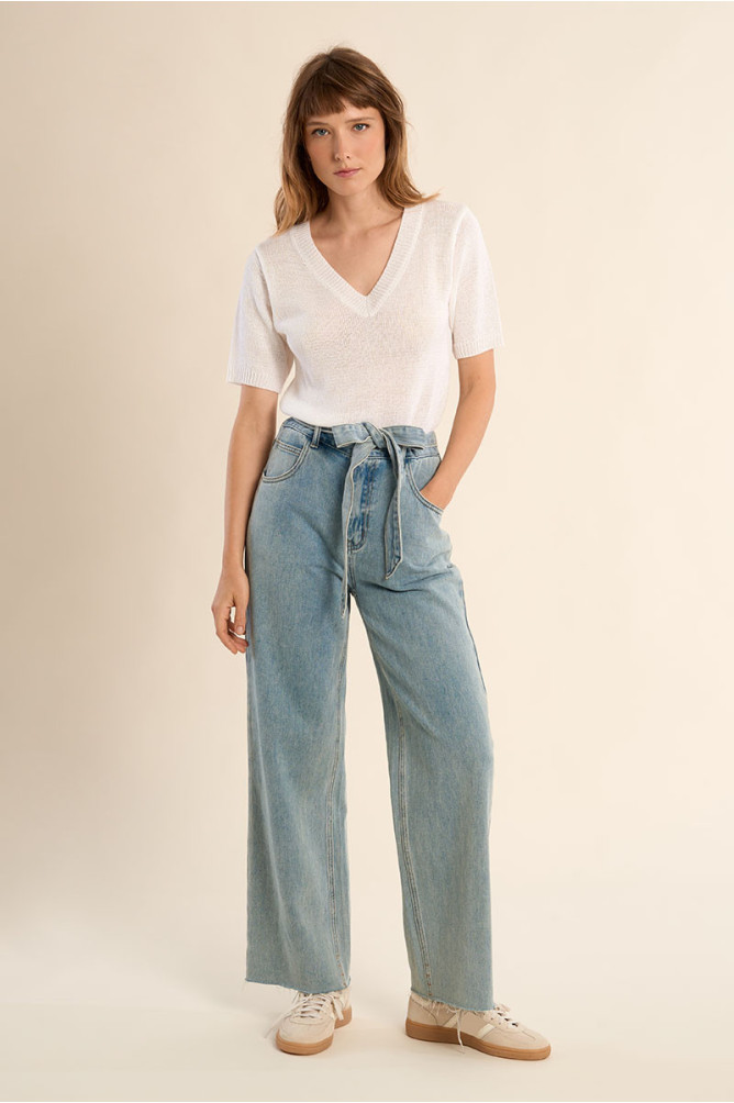 Pantalón de mujer vaquero, con lazada.