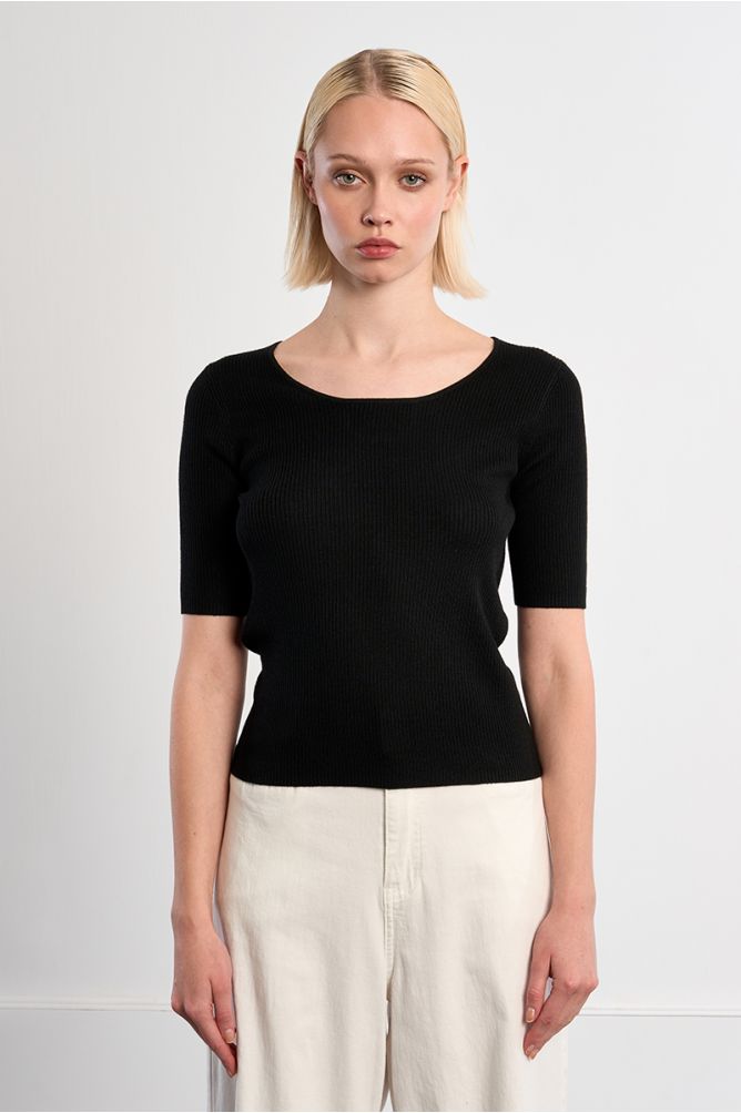 Ribbed knit top