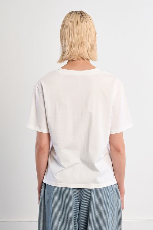 Camiseta de mujer de manga corta, estampado y lazos.
