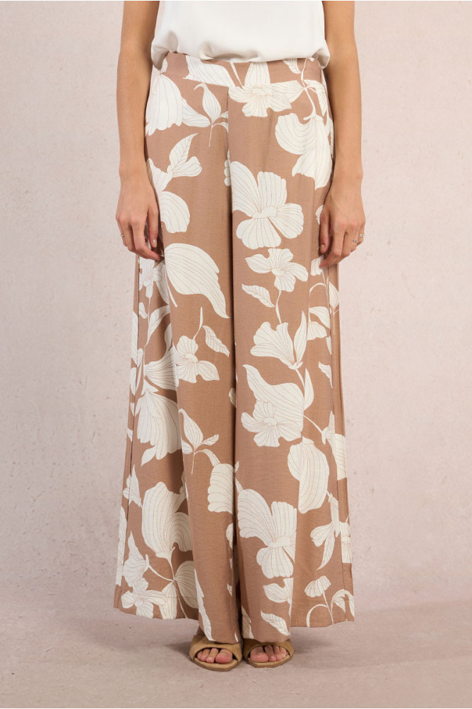 Pantalón de mujer largo, con estampado floral.