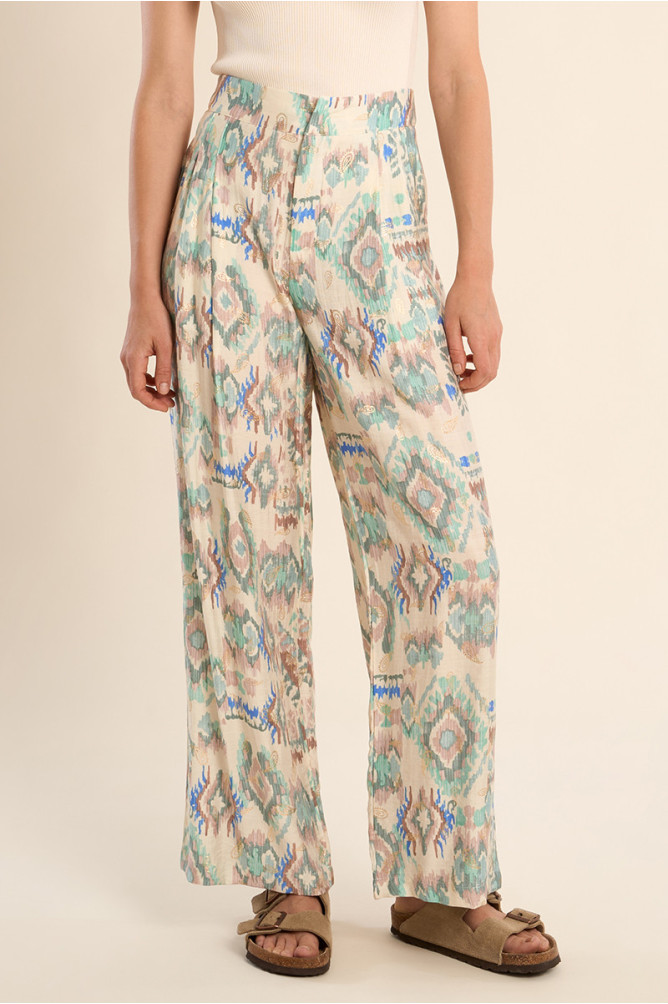 Straight trousers with ethnic pattern
