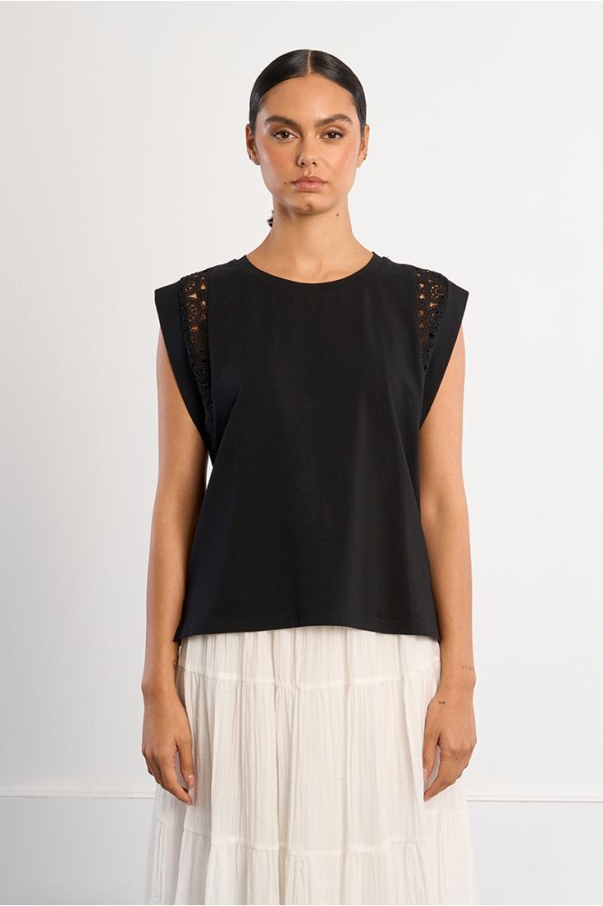 T-shirt with openwork sleeves