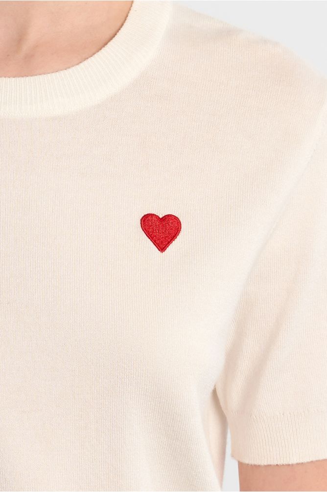 Jersey de mujer de manga corta, estampado corazón.
