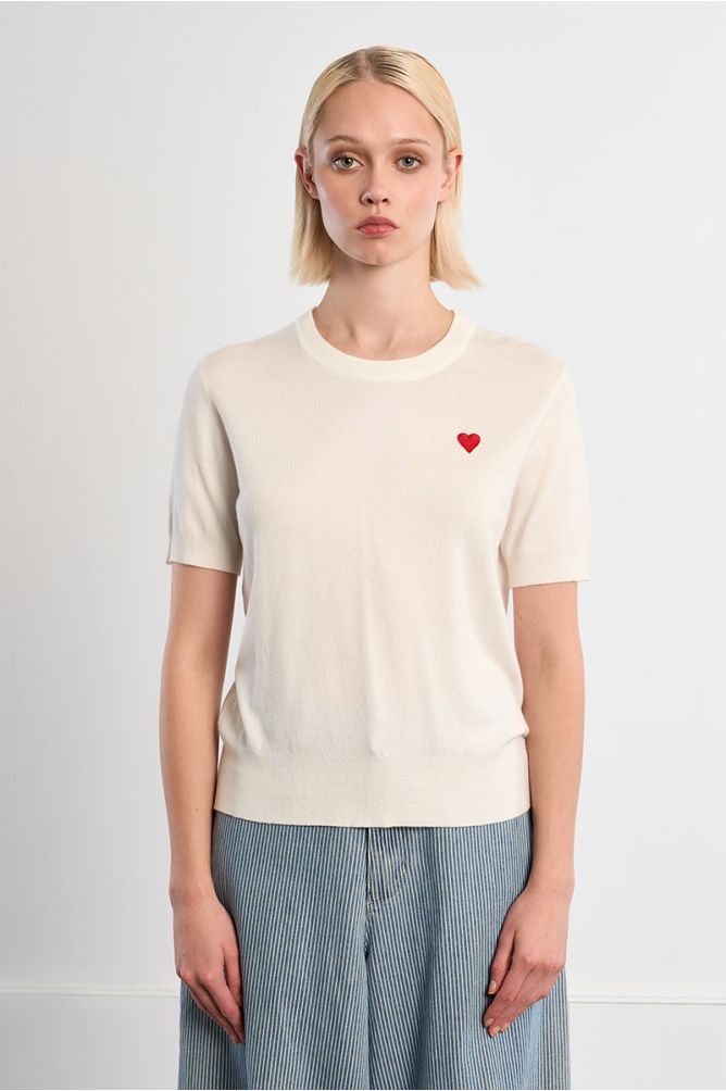 Knitted T-shirt, embroidered Heart