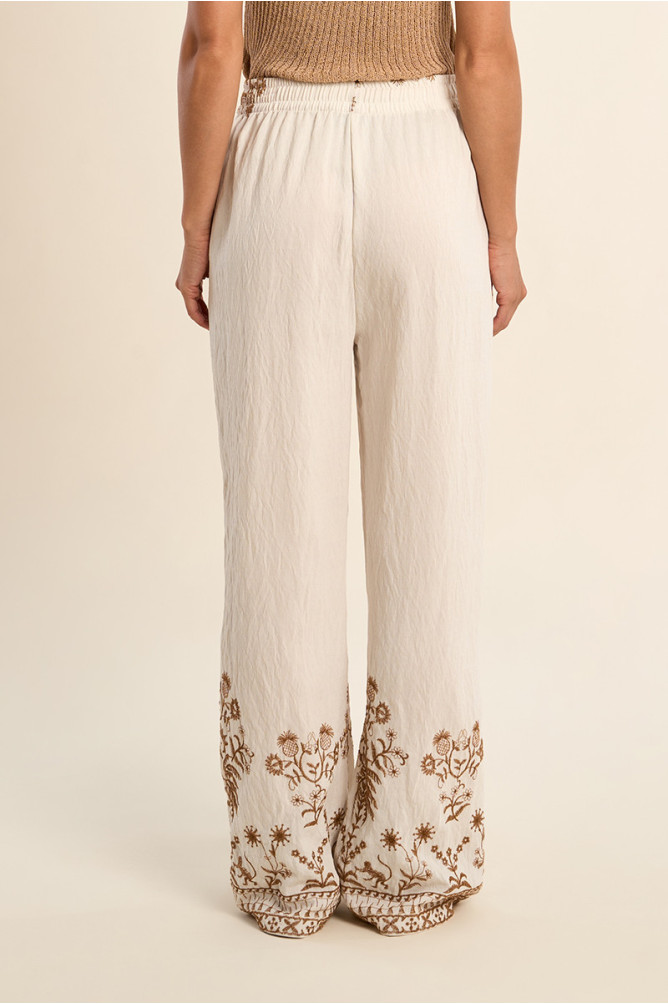 Wide trousers, with embroidery