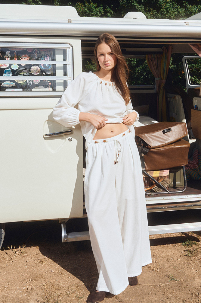 Wide pants, beaded drawstrings