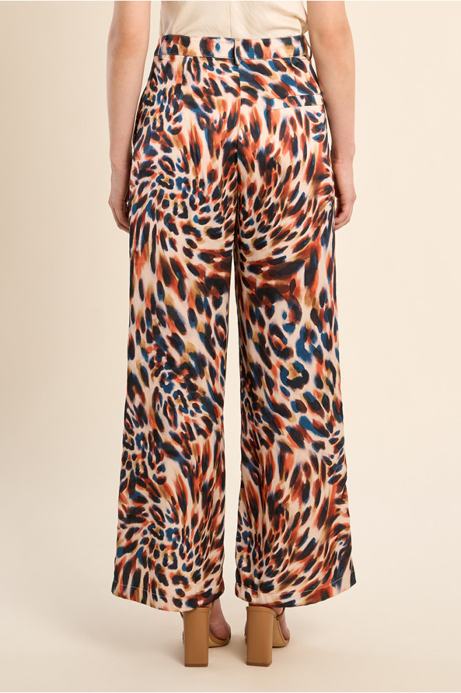 Pantalón de mujer largo, con estampado.