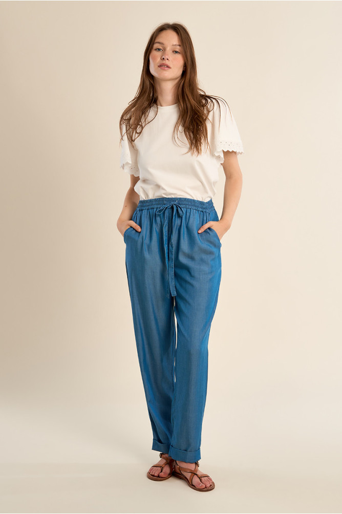 Pantalon en lyocell, coupe carotte