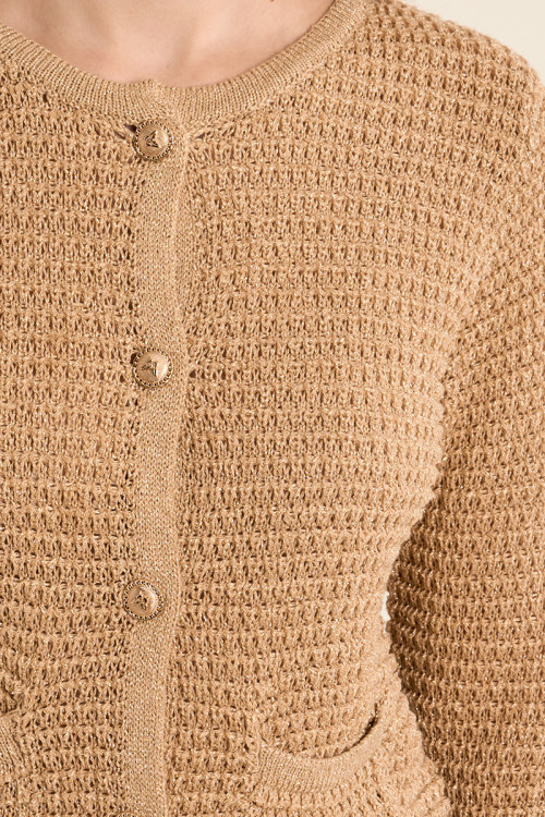 Cárdigan de mujer de manga larga, detalle bolsillos.