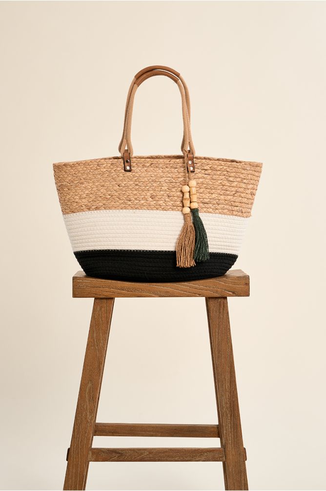 Panier de plage tressé