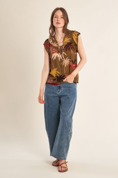 Top de mujer de manga corta, estampado floral.