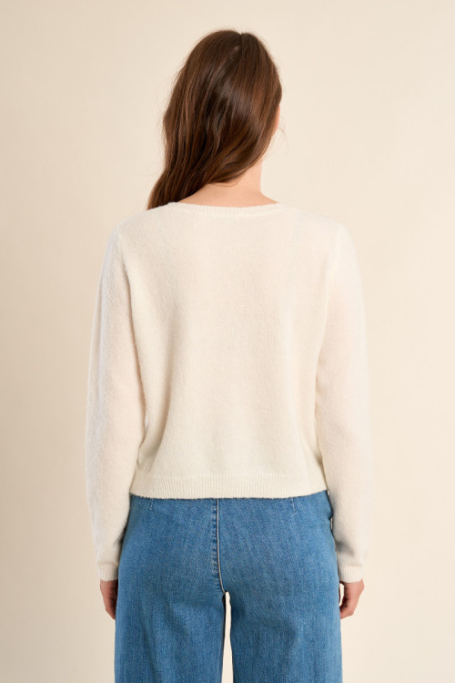 Knitted cardigan, buttoned