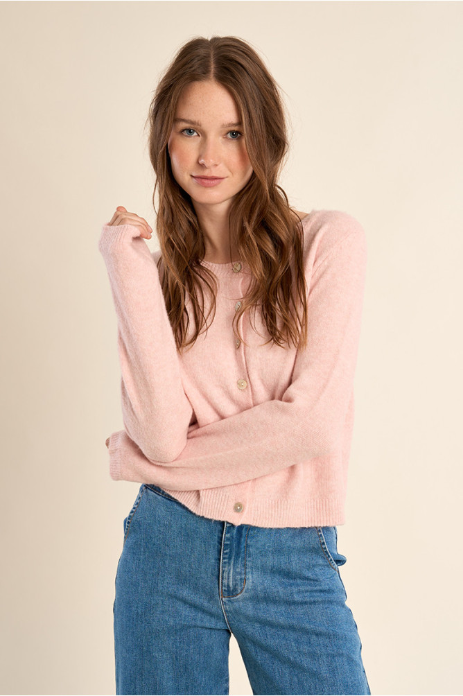 Knitted cardigan, buttoned